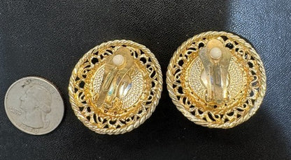 FABULOUS 1980's 1990’s Vintage PURPLE CABOCHON Rhinestone GOLD TONECLIP EARRINGS