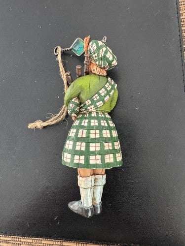 6.5" T PIED PIPER ONLY Jim Shore Heartwood Creek 12 Days of Christmas Orn. Set