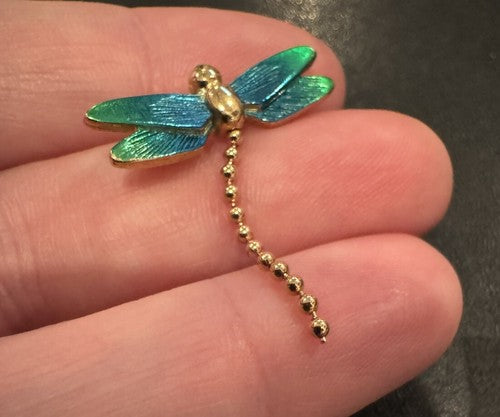 Signed Avon Dragonfly Brooch Pin Badge Jewellery Insect Collectable Gift Present
