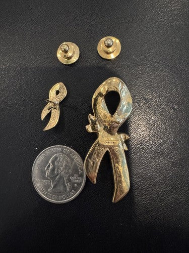 VINTAGE SET OF 2 BREAST CANCER AWARENESS SIGNED AVON PINS 