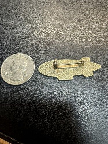 SKYCRUISE AUSTRALIA Blimp Dirigible Lapel Pin Back Hat Tack