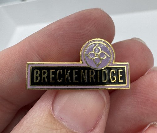 Vintage Purple Breckenridge ski resort Hat/lapel Pin Colorado Souvenir pin