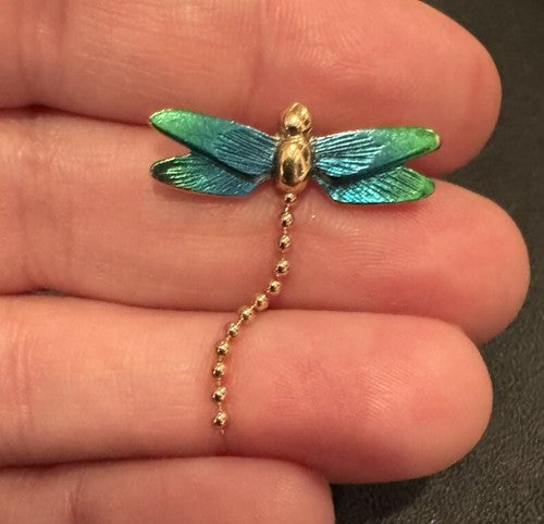 Signed Avon Dragonfly Brooch Pin Badge Jewellery Insect Collectable Gift Present
