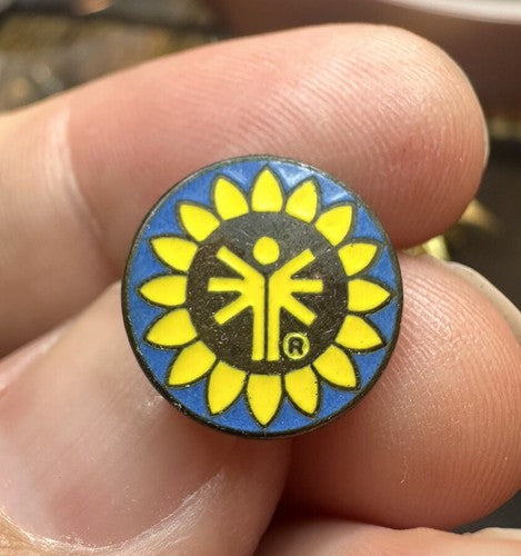 Vintage Kansas Special Olympics Sunflower Pin Pinback Button