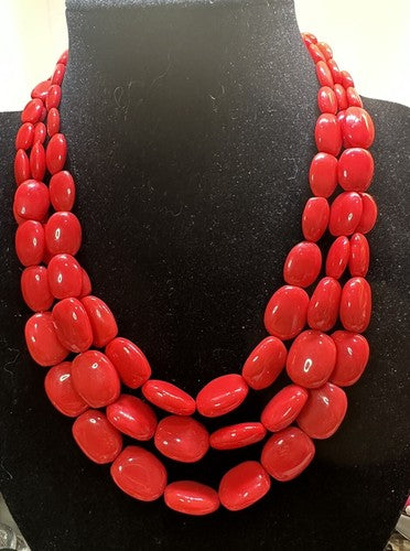 VINTAGE~TRIPLE~3 STRAND~ CHERRY RED GRADUATING BEAD NECKLACE~19”