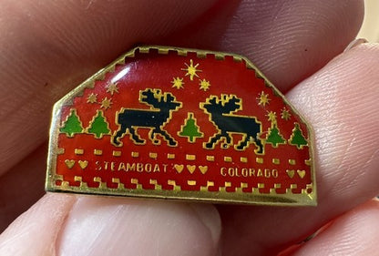 STEAMBOAT - Ski Sweater Christmas Pin Badge Skiing - - Colorado CO Mountains MTN