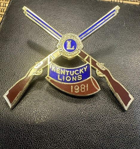 Lions Club International Metal & Enamel Pins Kentucky State KY Rifle