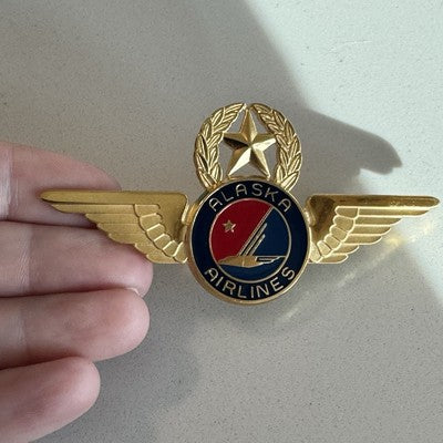 Vintage ALASKA AIRLINES Pilot Wings CAPTAIN Uniform Pin