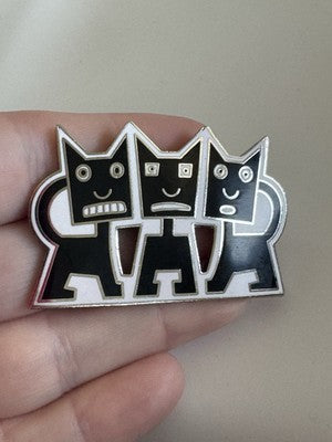 VINTAGE ACME STUDIOS MICHAEL BEDARD 3 CATS PIN BROOCH ENAMEL, 1980'S