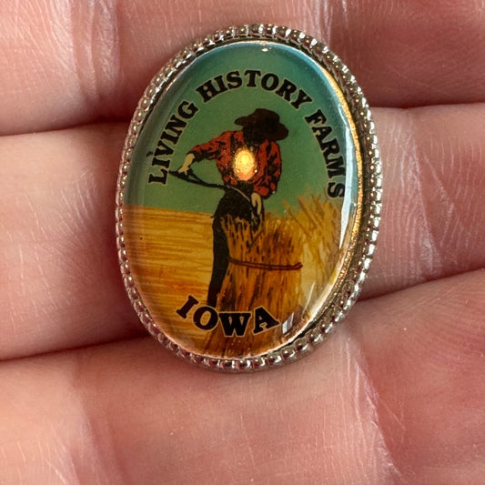 Vintage Living History Farms Iowa Souvenir Tourist Lapel Pin