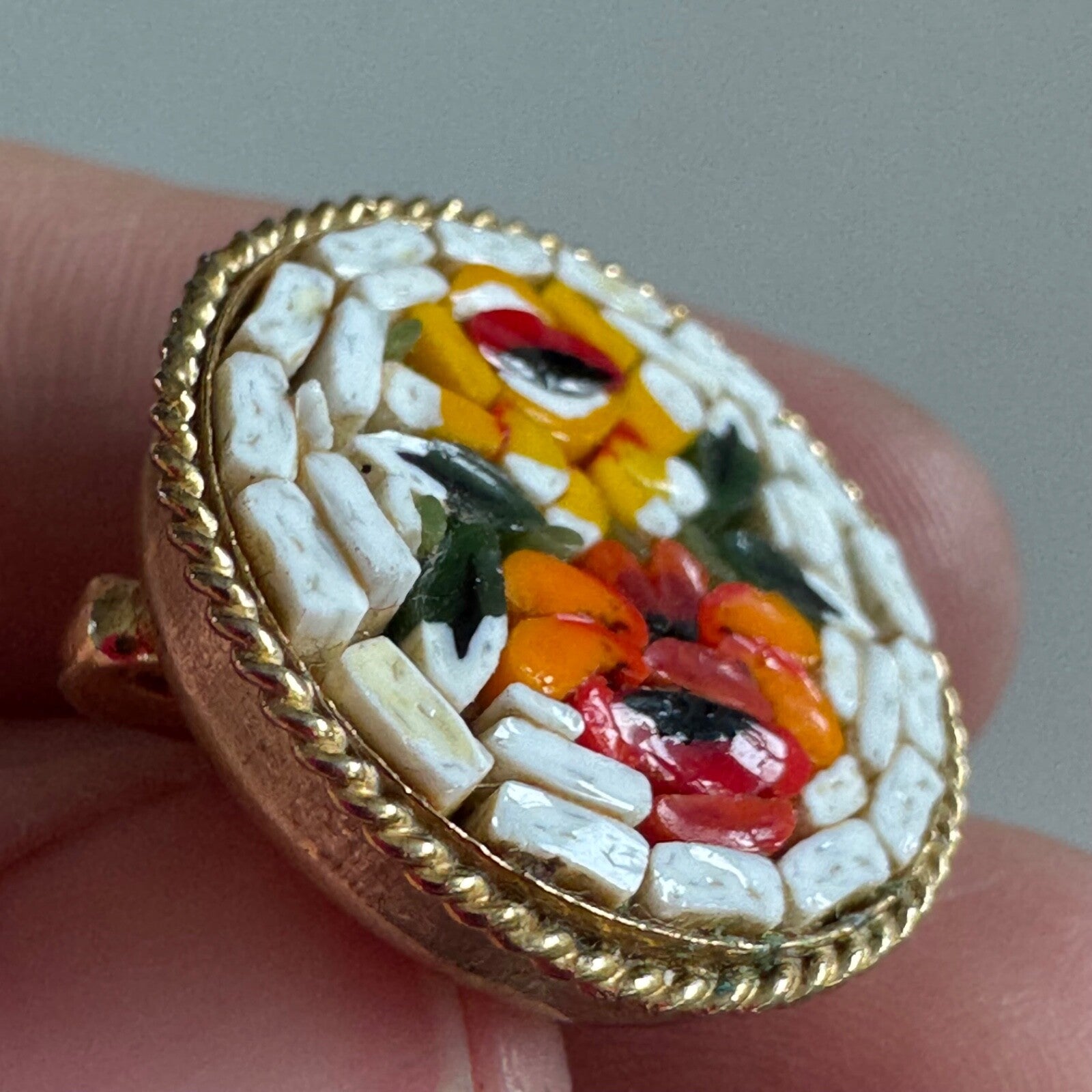 Vintage Round Micro Mosaic Brooch Pin Flower Italy Micromosaic