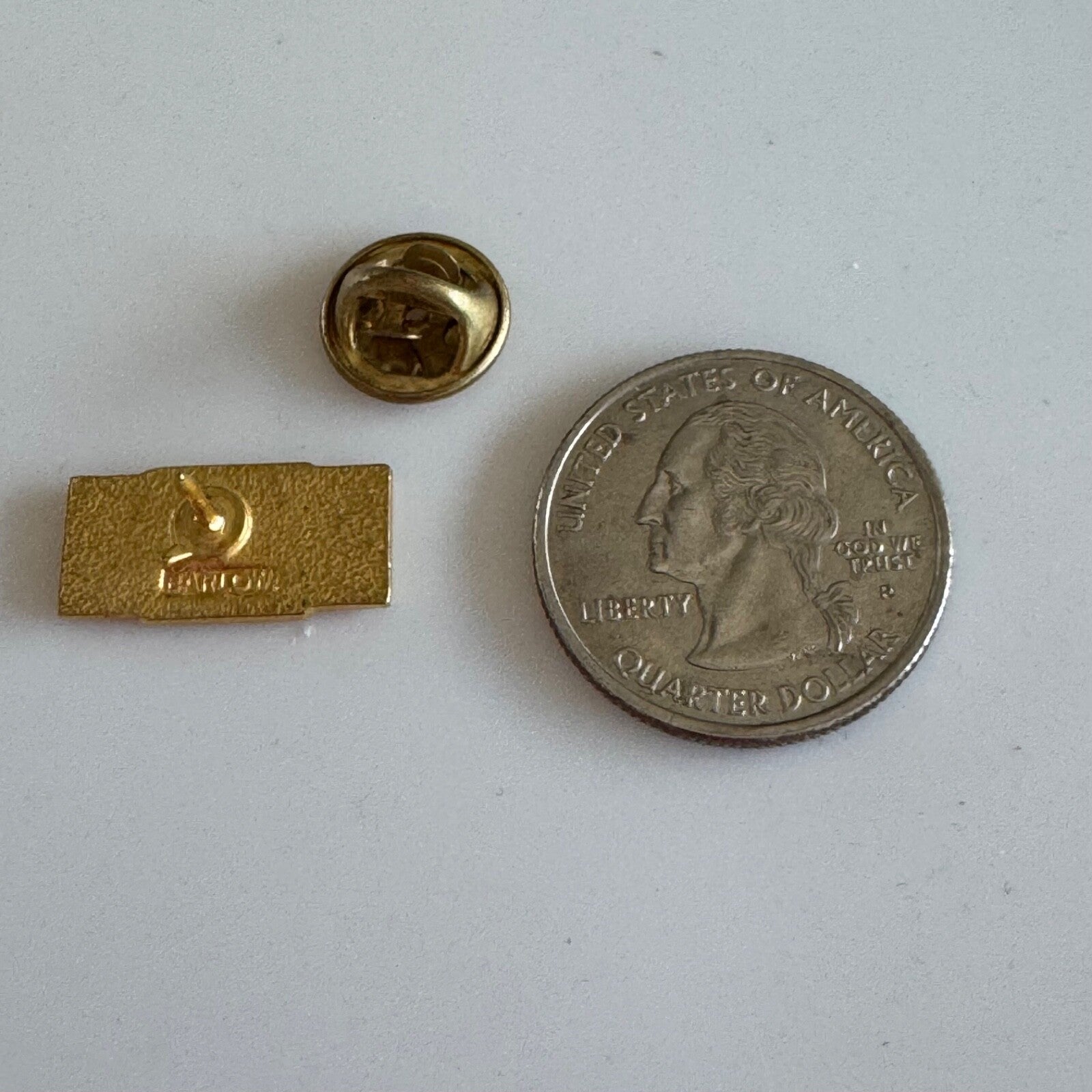 Vintage Roddenbery's Lapel Pin Cane Patch Syrup RARE