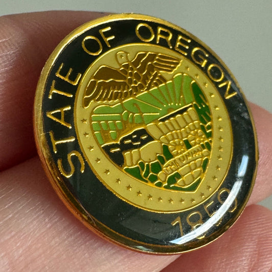 Vintage State of Oregon Coat of Arms Lapel Pin Souvenir Tourist
