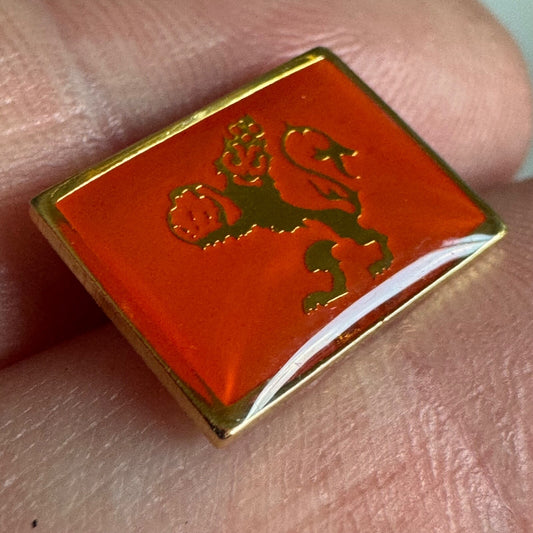 Vtg Orange Tone Cunard Logo Lion Crest Mini Enamel Pin Tie Tack – Heraldic Style