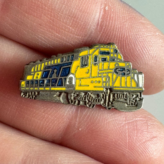 Vintage Santa Fe Locomotive Lapel Pin Tain