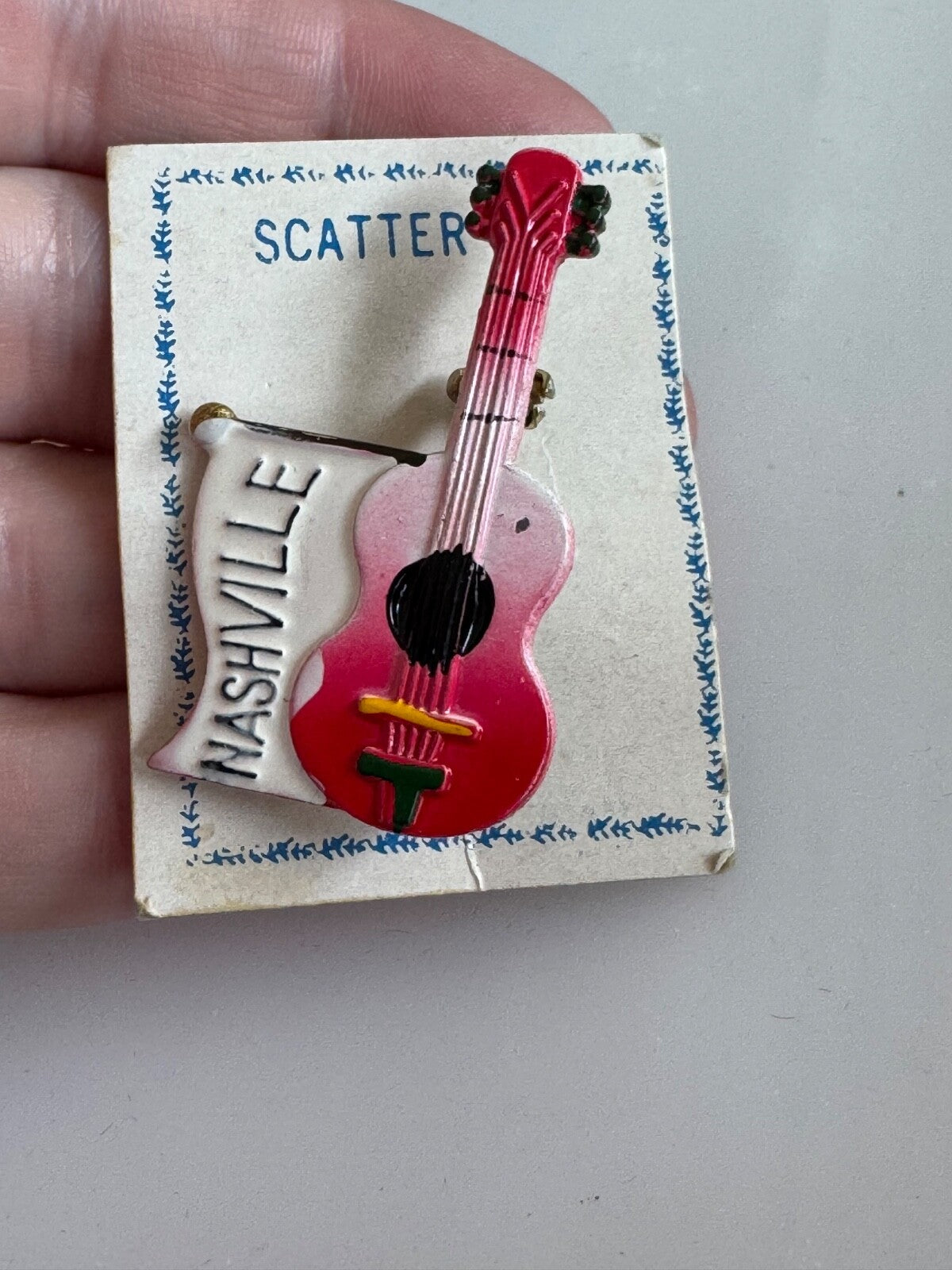 Vintage Nashville Guitar Enamel Brooch Pin Souvenir Tourist