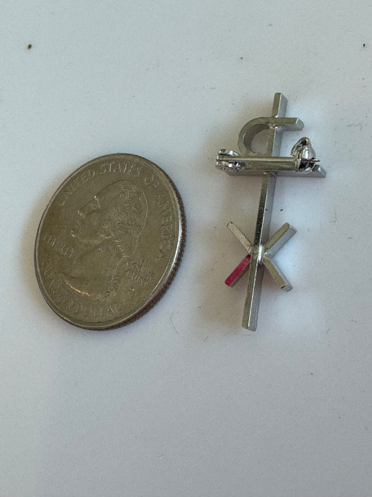 Silver Tone Chi Rho Christian Cross Symbol Brooch Lapel Pin