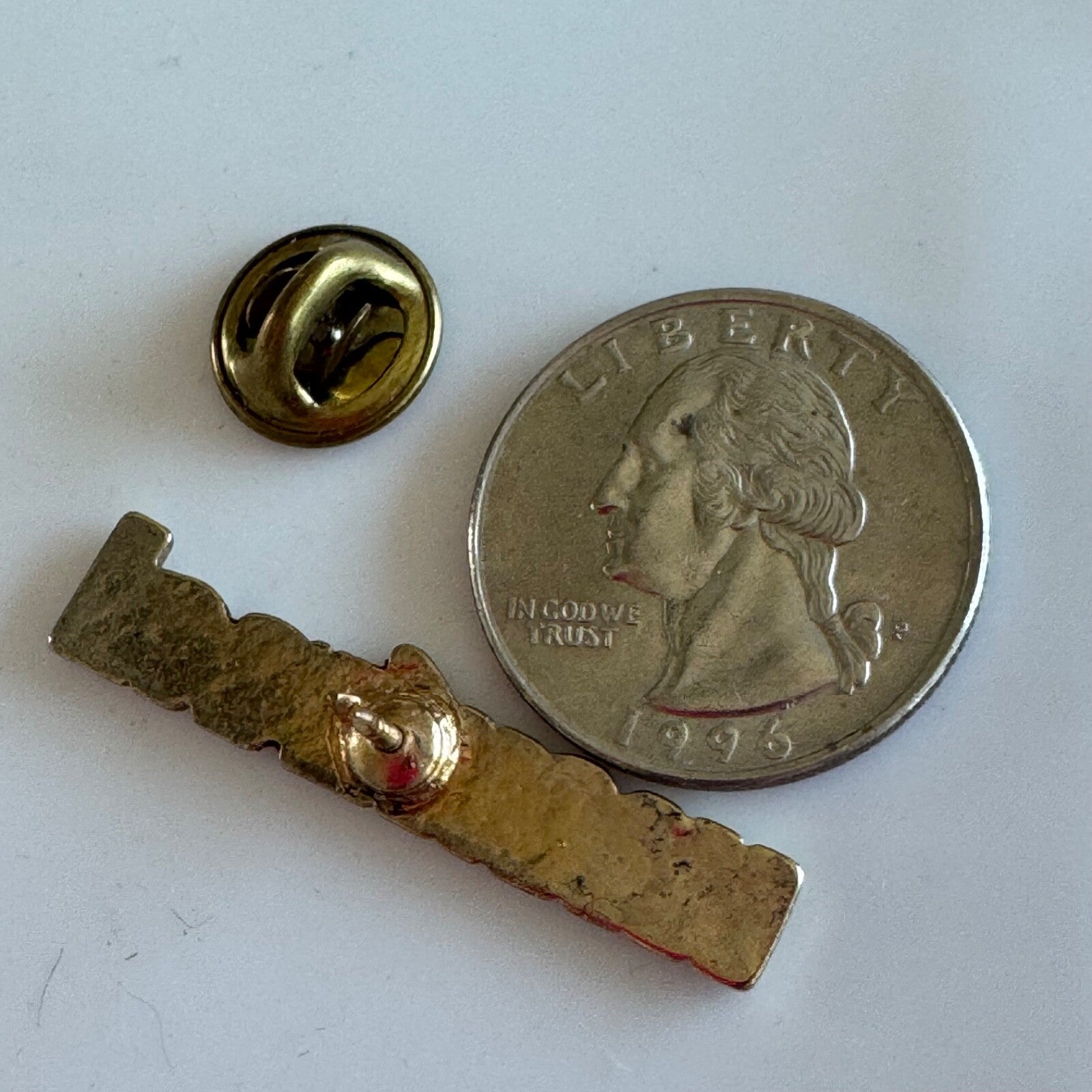 Vintage Montreal Quebec Canada Lapel Pin