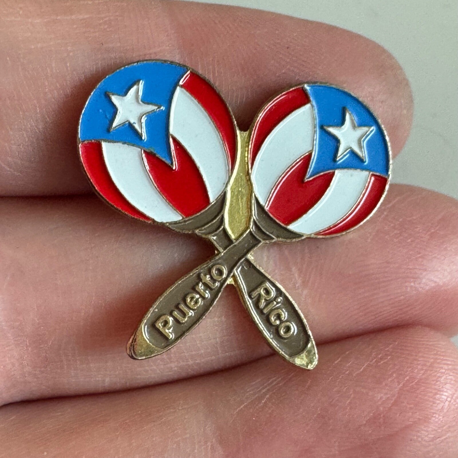 Vintage Puerto Rico Maracas Flag Themed Lapel Pin Souvenir Tourist