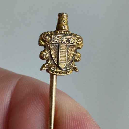 INCREDIBLE VINTAGE ANTIQUE? ALPHA TAU OMEGA CREST GOLD FRATERNITY STICK PIN