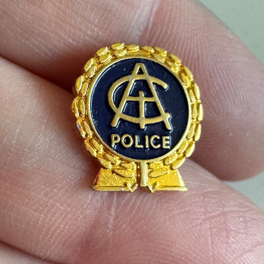 Vintage International Association of Chiefs of Police Lapel Pin IACP