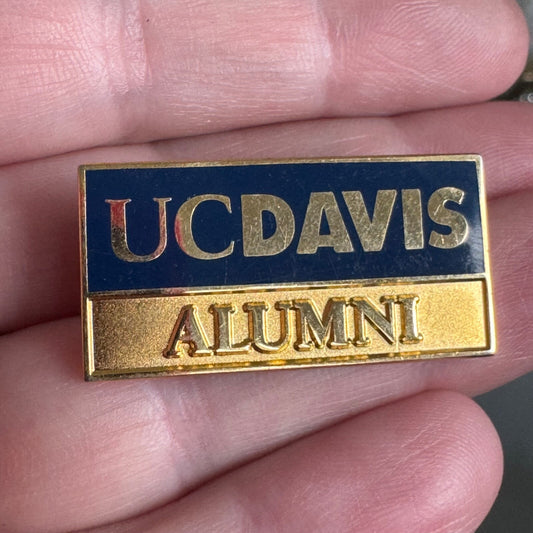 University of California Davis Alumni Lapel Pin UC 