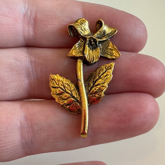 Vintage Gold Tone Camco Flower Pin Brooch Iris ?