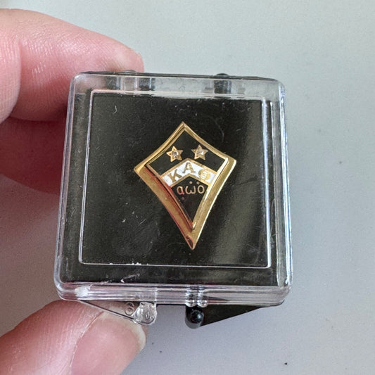 Kappa Alpha Theta Greek Sorority Member Badge Lapel Pin – KAO in Original Box