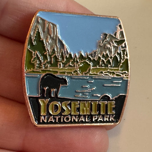 Yosemite National Park Enamel Lapel Pin El Capitan Half Dome Bears Souvenir