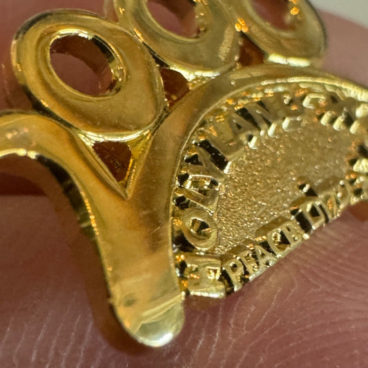 2000 Holy Land Peace Lapel Gold Tone Tie Tack Holyland Y2K Millenium
