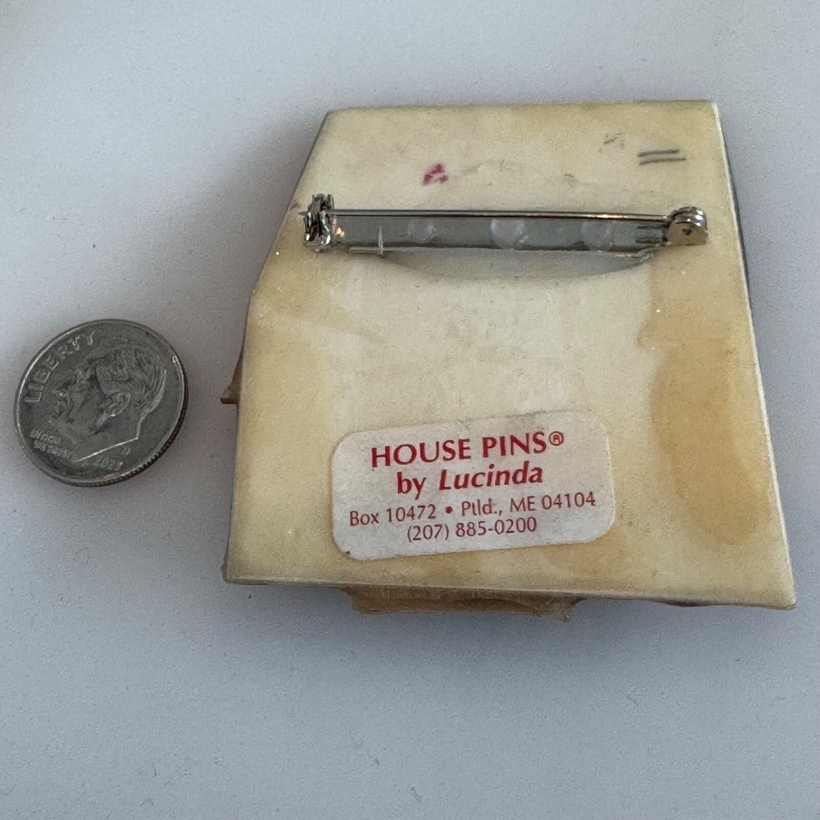 Vintage House Pins by Lucinda Christmas Snowman Wreath Glitter Brooch Pin