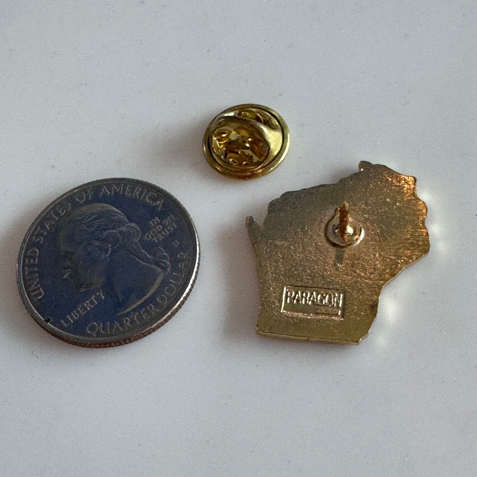 Vintage University of Wisconsin Rugby Club Lapel Pin RARE