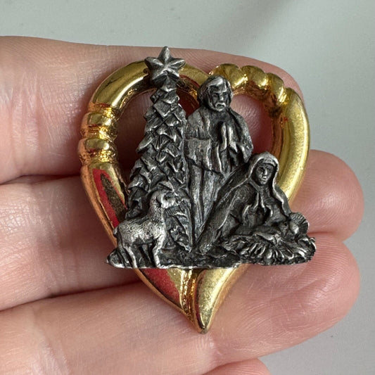 Nativity Scene Christmas Brooch – Pewter & Gold Tone Heart Frame