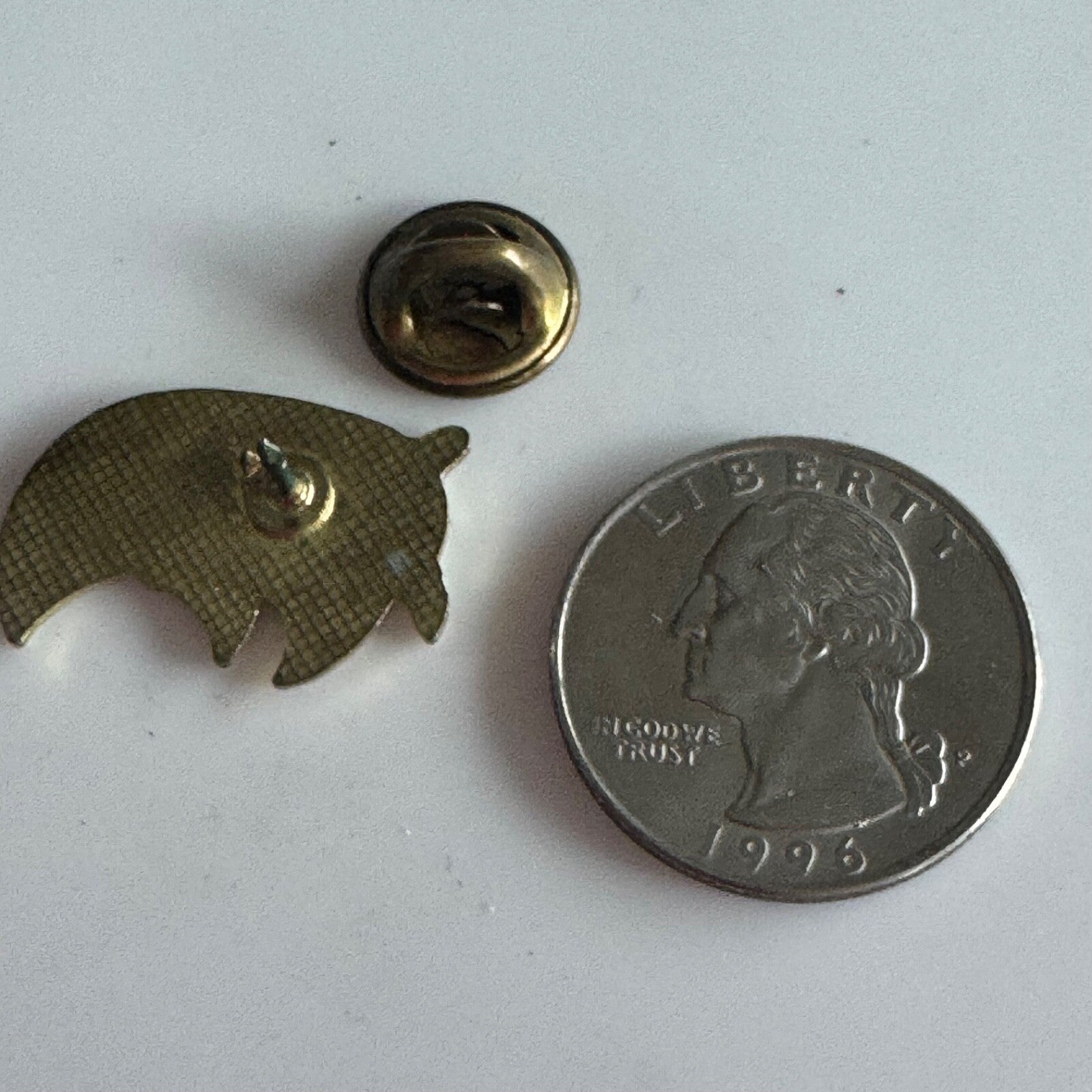 Vintage Hawaii Angel Fish Lapel Pin