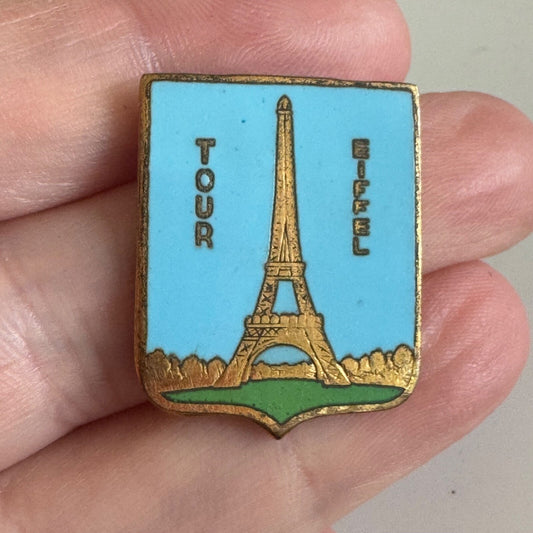 Vintage Antique? Tour Eiffel Souvenir Tourist Lapel Pin Tower