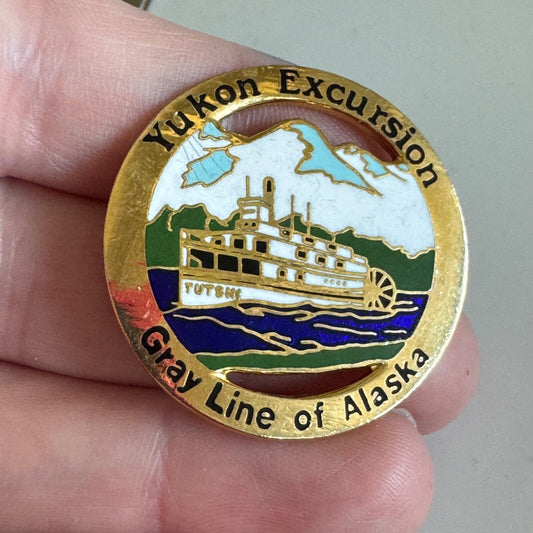 Vintage Yukon Excursion Gray Line of Alaska Lapel Pin Tutsni Riverboat Paddleboa