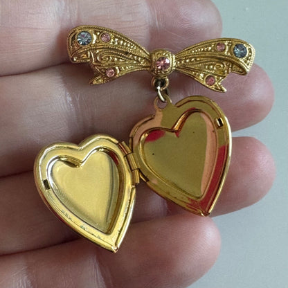 Vintage 1928 Heart Shaped Locket Dangle Brooch Pin Pin Blue Stones Gold Toned