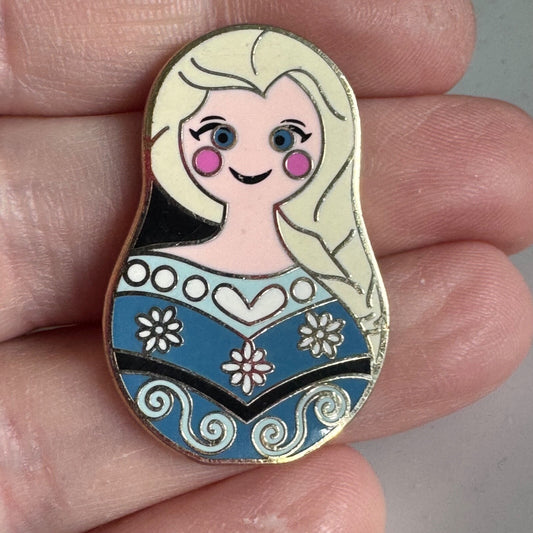 ELSA - FROZEN - NESTING DOLLS MATRYOSHKA - MYSTERY DISNEY PIN 101906