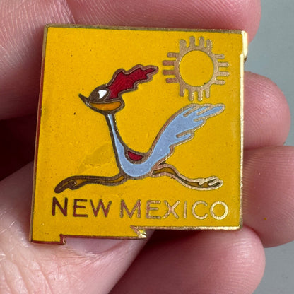 Vintage New Mexico State Lapel Pin Roadrunner Looney Tunes