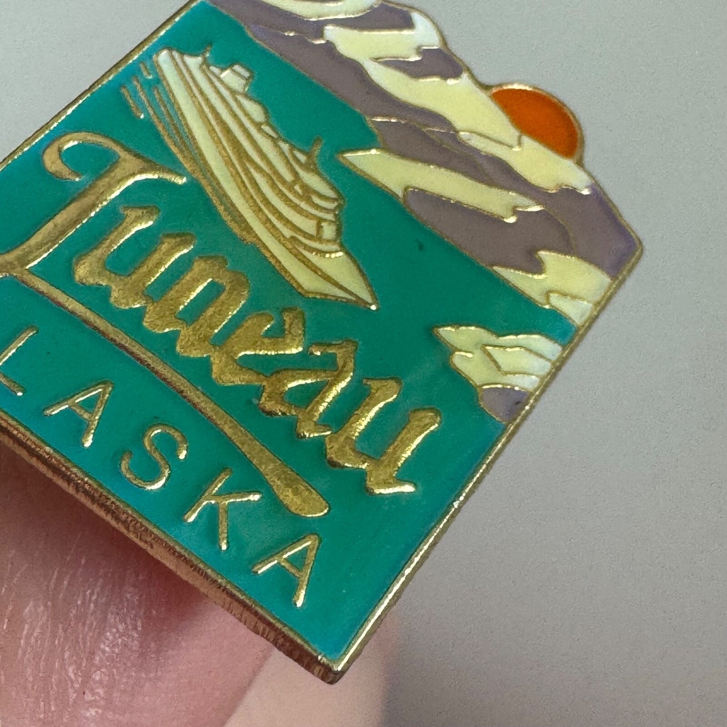 Juneau Alaska Cruise Ship Souvenir Lapel Pin – Juneau, AK, USA