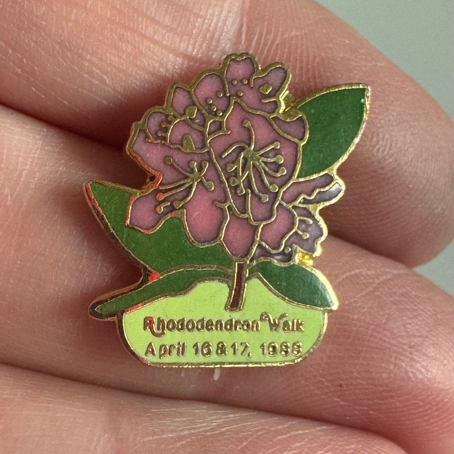 Vintage 1988 Rhododendron Walk Lapel Pin Souvenir