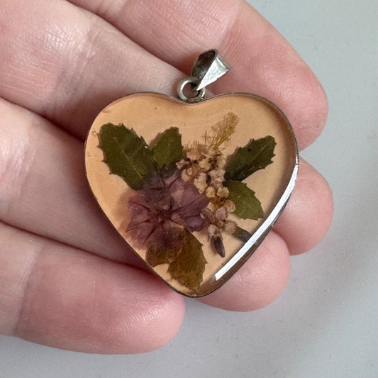 Vintage Boho Sterling Silver Dried Cactus Flower Heart Pendant Jewelry Mexico