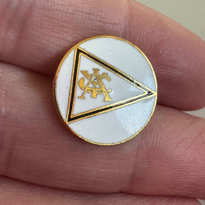 Vintage Atwood Yacht Club Burgee Lapel Pin Tie Tack Ohio