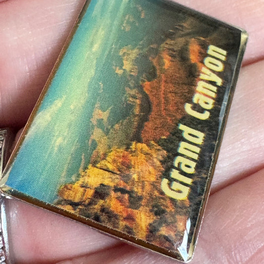 Grand Canyon Scenic Souvenir Lapel Pin – Arizona, USA National Park