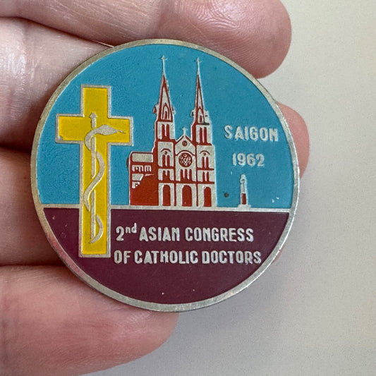 Vintage 1962 2nd Asian Congress of Catholic Doctors – Saigon Pin