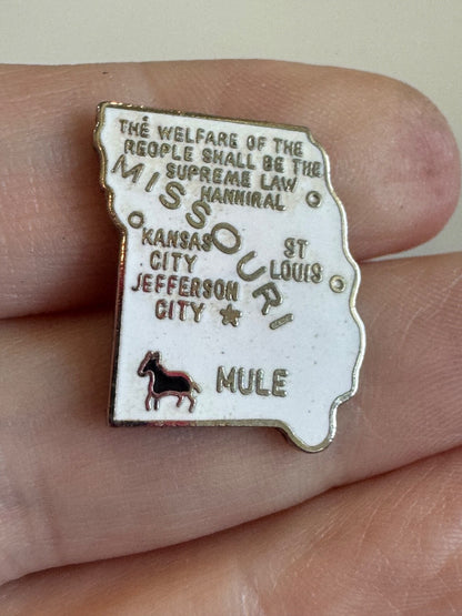Vintage Missouri Mule Souvenir Tourist Lapel PIn