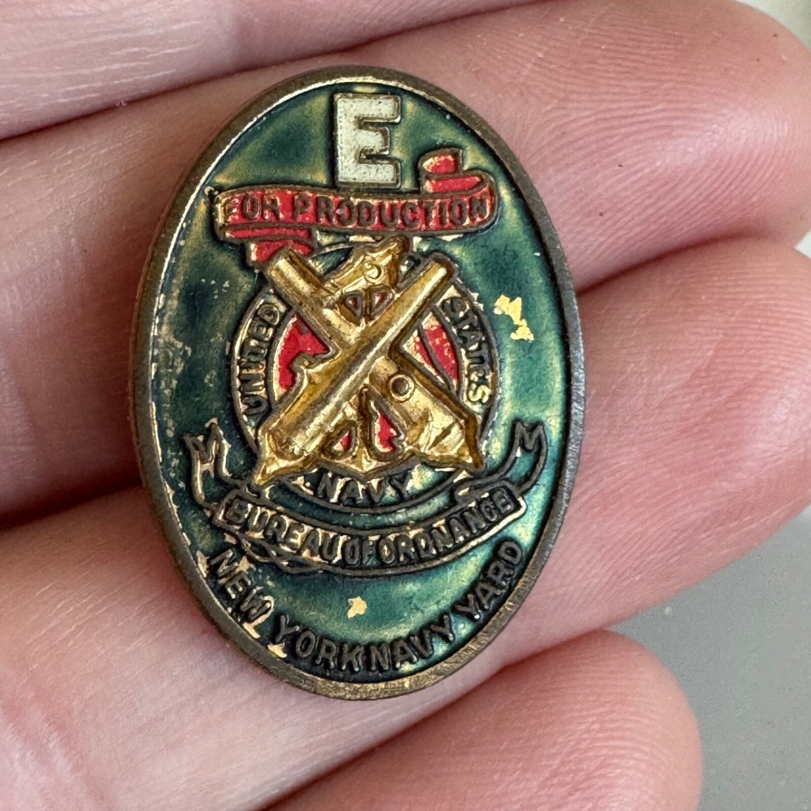 VTGE WW2 US NAVY E PIN FOR EXCELLENCE ORDNANCE PRODUCTION BROOKLYN NY NAVY YARD