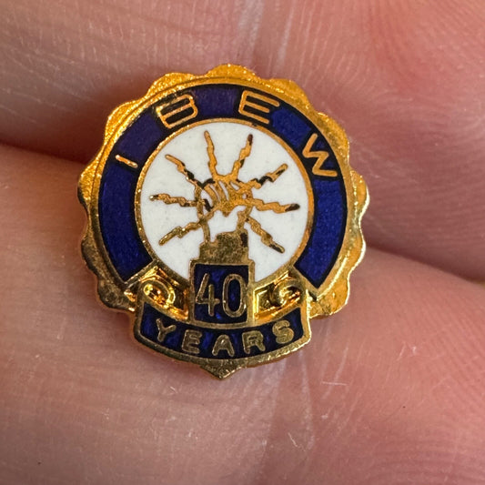 Vintage IBEW 40 Year Member Pin Tie Tack IBEW 