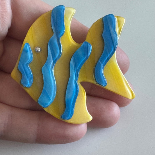 Vintage Art Glass Yellow Blue Fish Brooch Pin