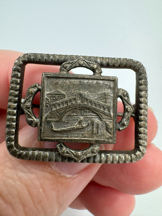 Vintage Travel Pin Badge VENEZIA ITALY VENICE Brooch Ornate